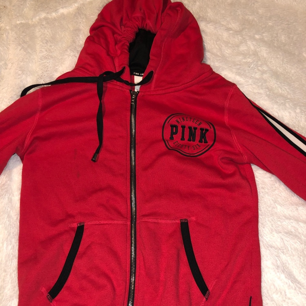 VS hoodie limited edition